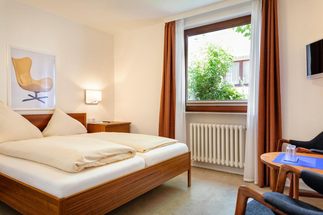 Gasthuis Haus Rooad Weeter 3*
